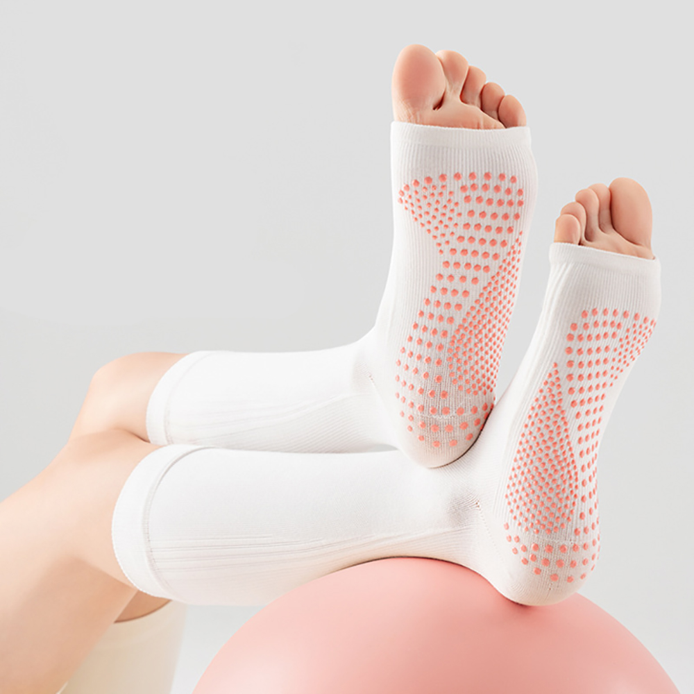 Профессиональные женские носки – обзор и цена Yoga Mat